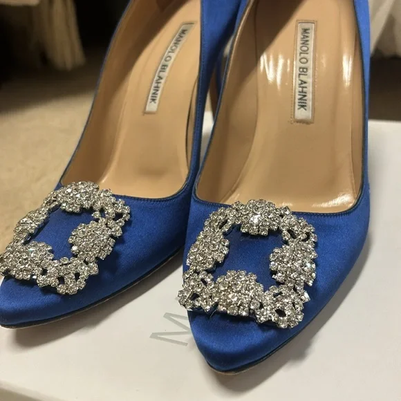 EUC 105MM Hangisi blue size 37.5 Manolo Blahnik - Picture 6 of 7